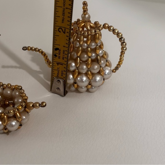 Pearl and gold beaded handmade tea set - Picture 8 of 13